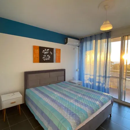 Bellavista Qerret 1 Apartament Golem (Tirana)