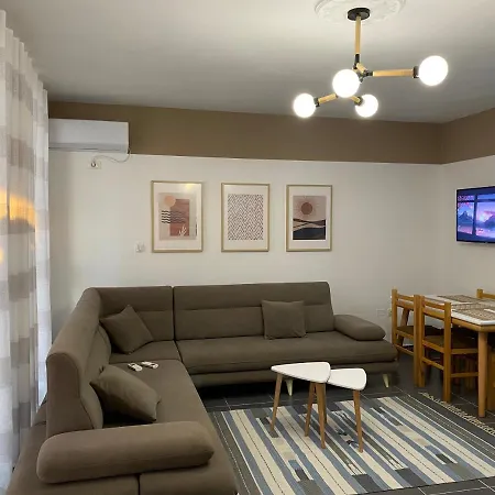 Bellavista Qerret 1 Apartament *